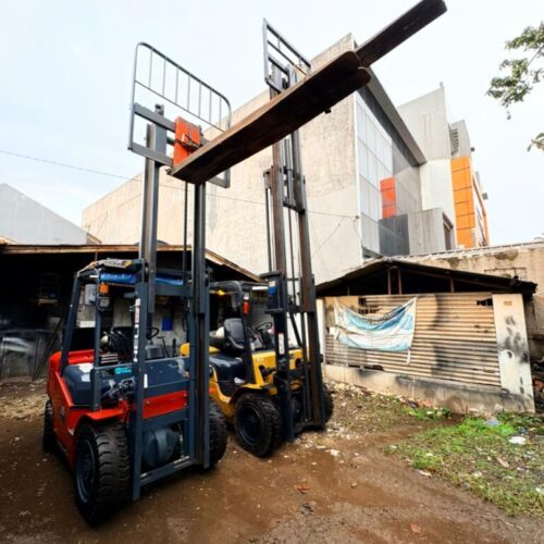 Galeri Forkly Rental Forklift (5) Galeri Forkly Rental Forklift (5)
